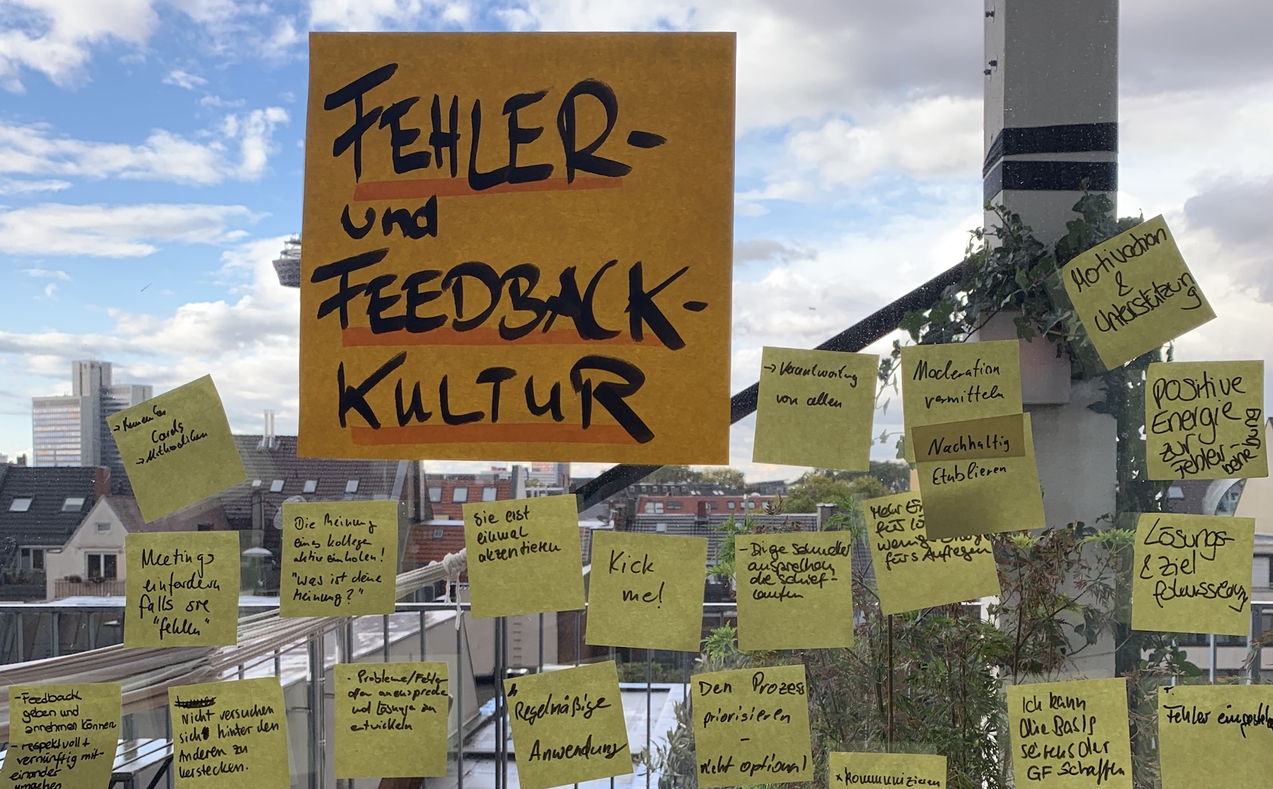 Praxisfall einer Werbeagentur zur Neuordnung von Verantwortung, Zusammenarbeit und digitalen Prozessen
